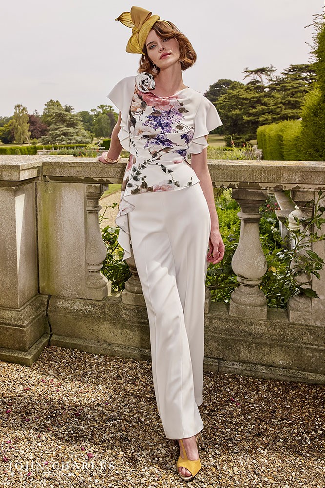 how to dress garden party