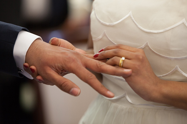 Tying the knot and how to stand on ceremony